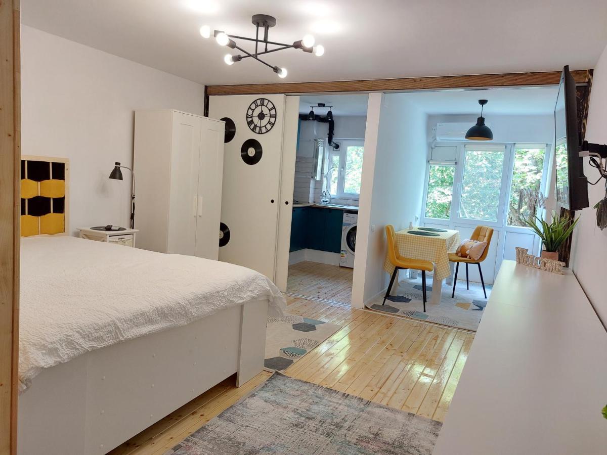 Studio 22 Крайова Экстерьер фото
